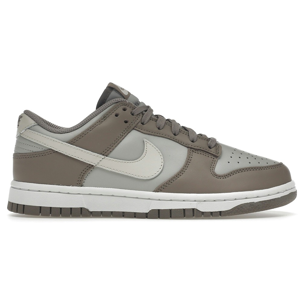 Nike Dunk Low Moon Fossil (Women Exclusive) FD0792-001