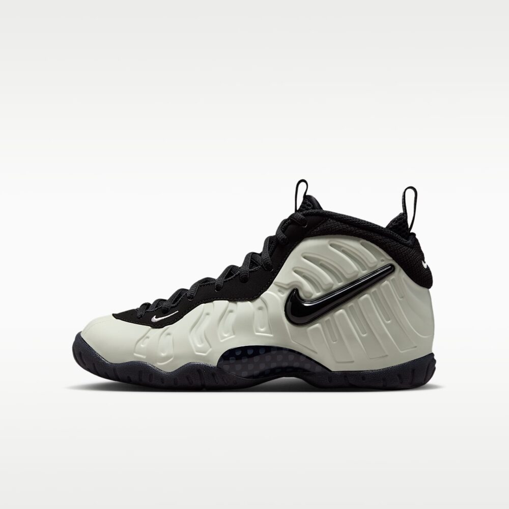 Nike Little Posite Pro Premium Glow-In-The-Dark (GS) IV7559-100